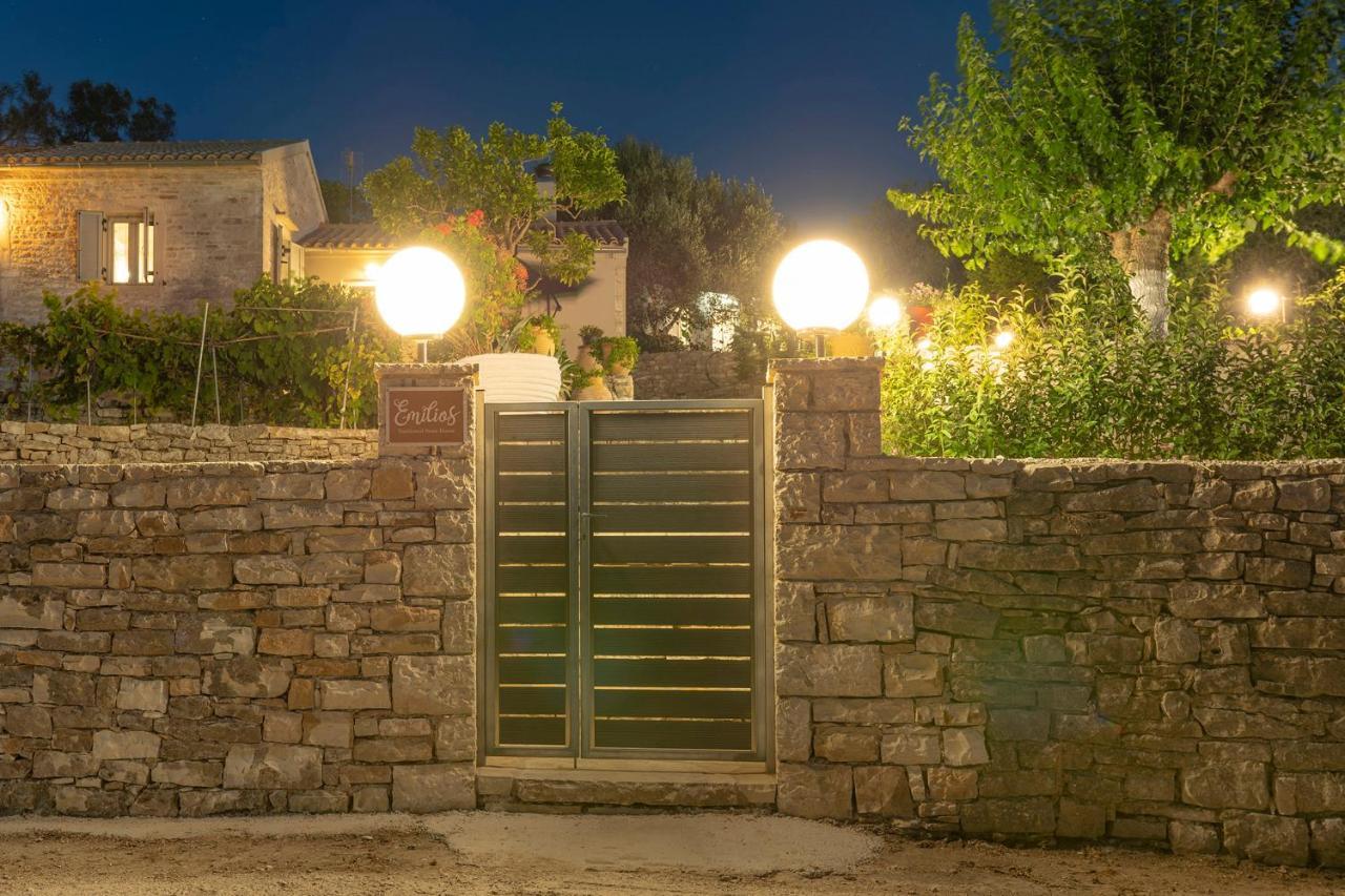 فيلا Emilios Stone House جايوس المظهر الخارجي الصورة